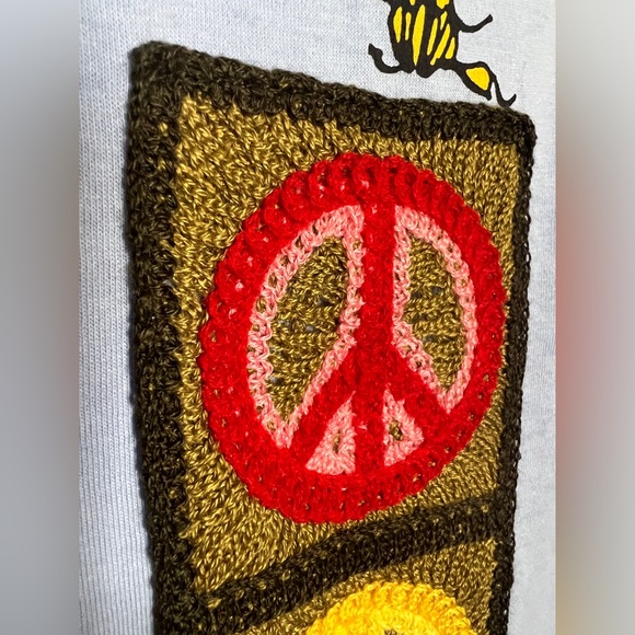 🌈 NWT! Peanuts Keep On Smiling Blue Tee - Picture 8 of 10